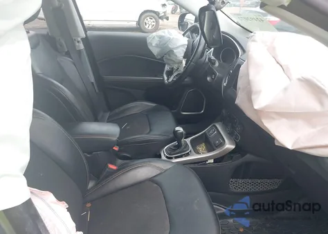 2020 Jeep Compass Latitude Fwd из США, поврежденный, VIN 3C4NJCBB8LT154398